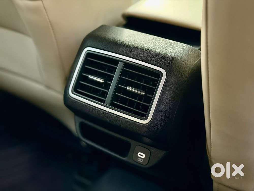 Mahindra Xuv700 2.2 Ax 7 Diesel At Luxury Pack Str, 2023, Diesel
