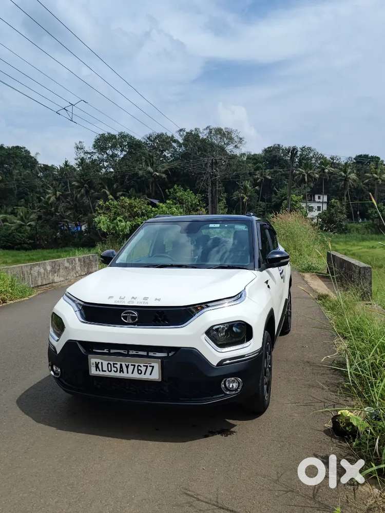 Tata Punch Creative Duel Tone (top End)2022 Petrol Well Maintained