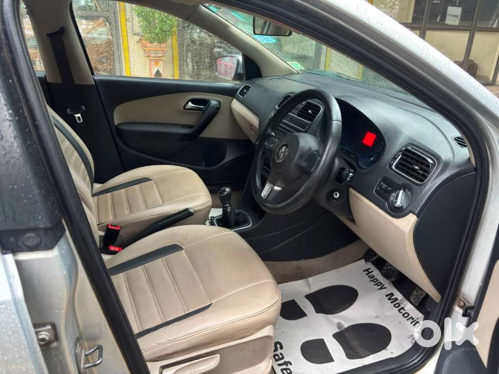 Volkswagen Polo Petrol Highline 1.2l, 2014, Petrol