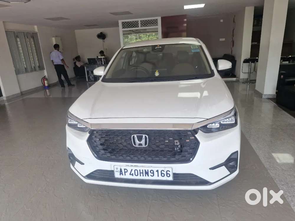 Honda Amaze Zx Petrol Mt 2025