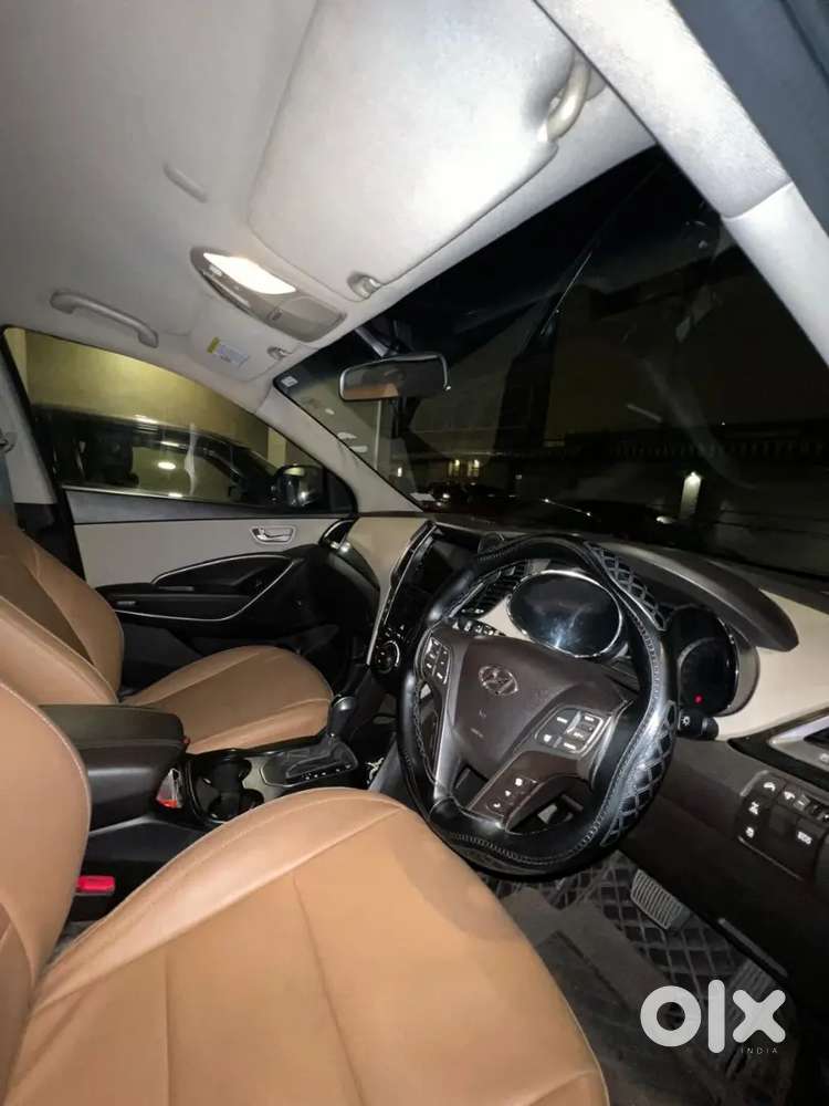 Hyundai Santa Fe 4wd At Top End 2016 Well Maintained