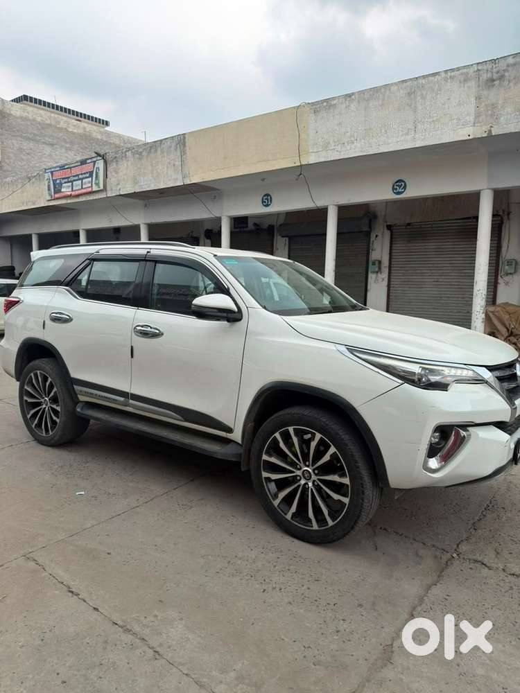 Toyota Fortuner Diesel 4x4 At 2019