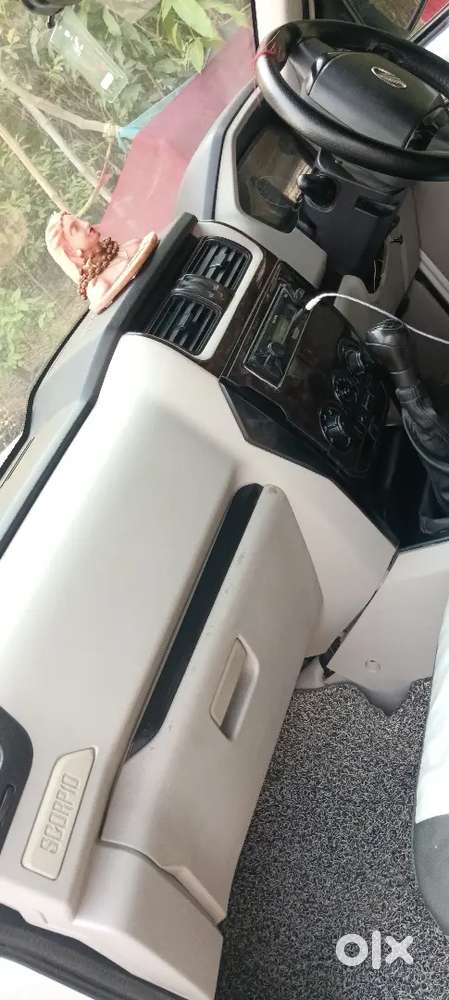 Mahindra Scorpio 2017 Diesel 68530 Km Driven