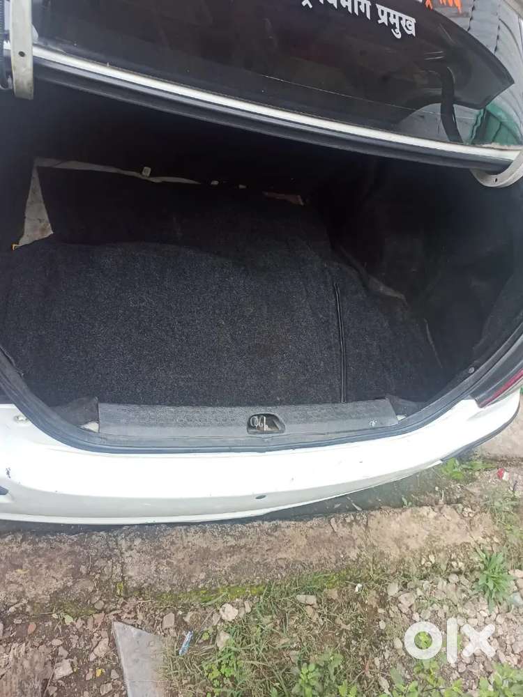 Maruti Suzuki Swift Dzire Tour 2016