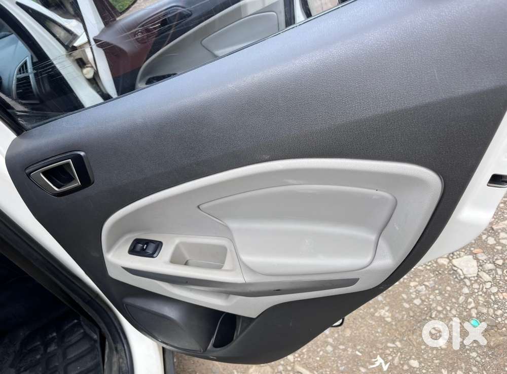 Ford Ecosport 2016 Petrol Manual