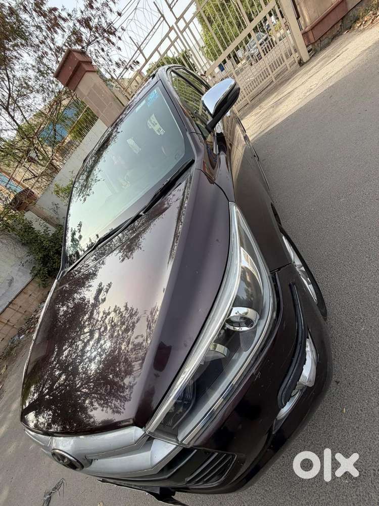 Toyota Innova Crysta 2.8 Z, 2018, Diesel