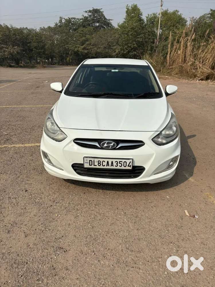 Hyundai Verna 1.6 Vtvt 2012