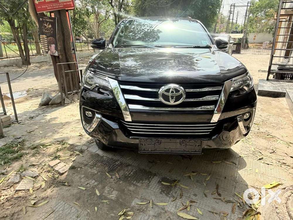 Toyota Fortuner 2019 Diesel 65000 Km Driven