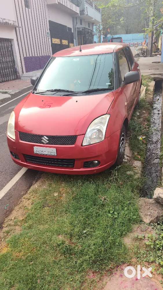 Maruti Suzuki Swift 2007 Petrol 57000 Km Driven