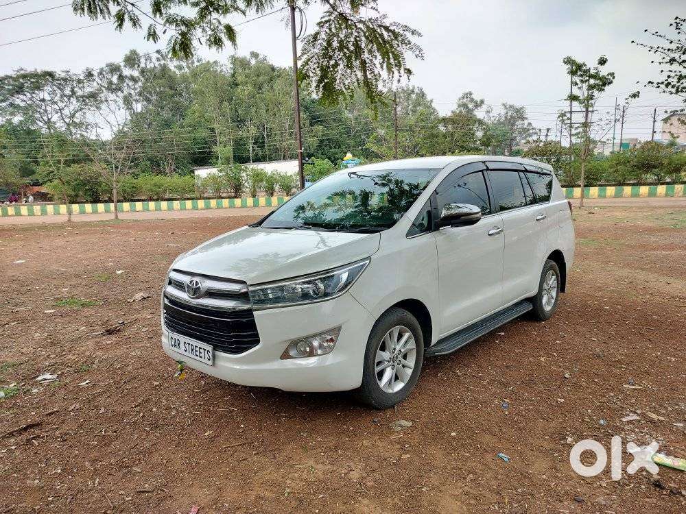 Toyota Innova Crysta 2.8 Z, 2017, Diesel