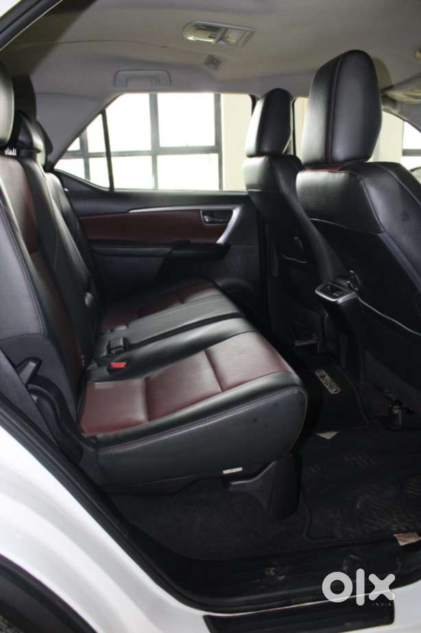 Toyota Fortuner Legender 4x4 At 2.8, 2022, Diesel