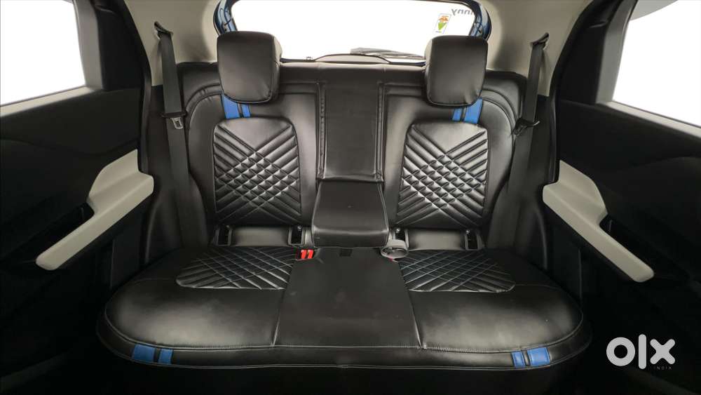 Tata Punch 1.2 Revotron Creative Dual Tone, 2021, Petrol