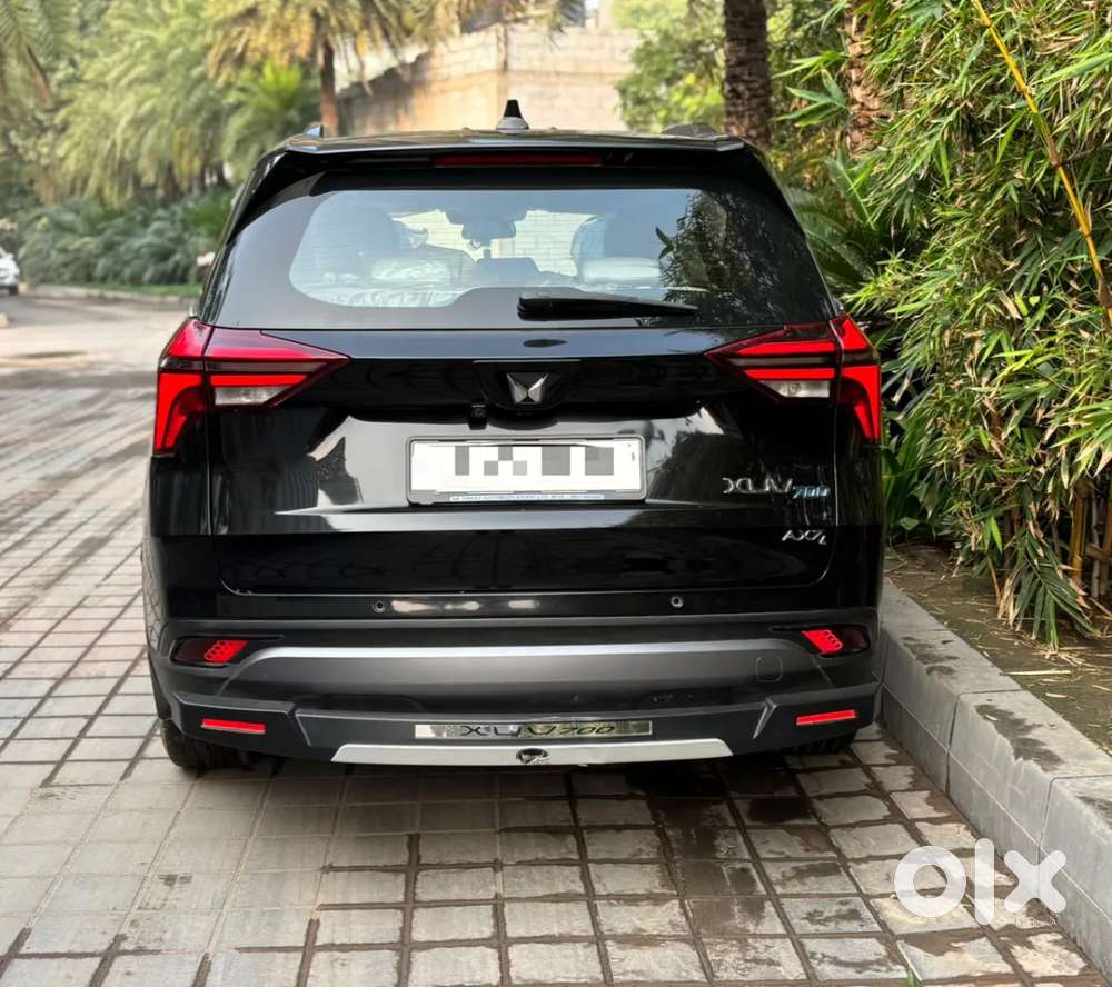 Mahindra Xuv700 2.2 Ax 7 Diesel Mt Luxury Pack Str, 2025, Diesel