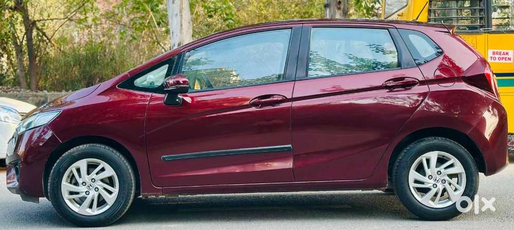 Honda Jazz V Mt Privilege, 2016, Petrol