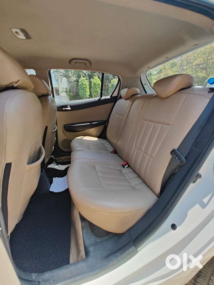 Hyundai I20 2015-2017 Sportz Option 1.4 Crdi, 2014, Diesel