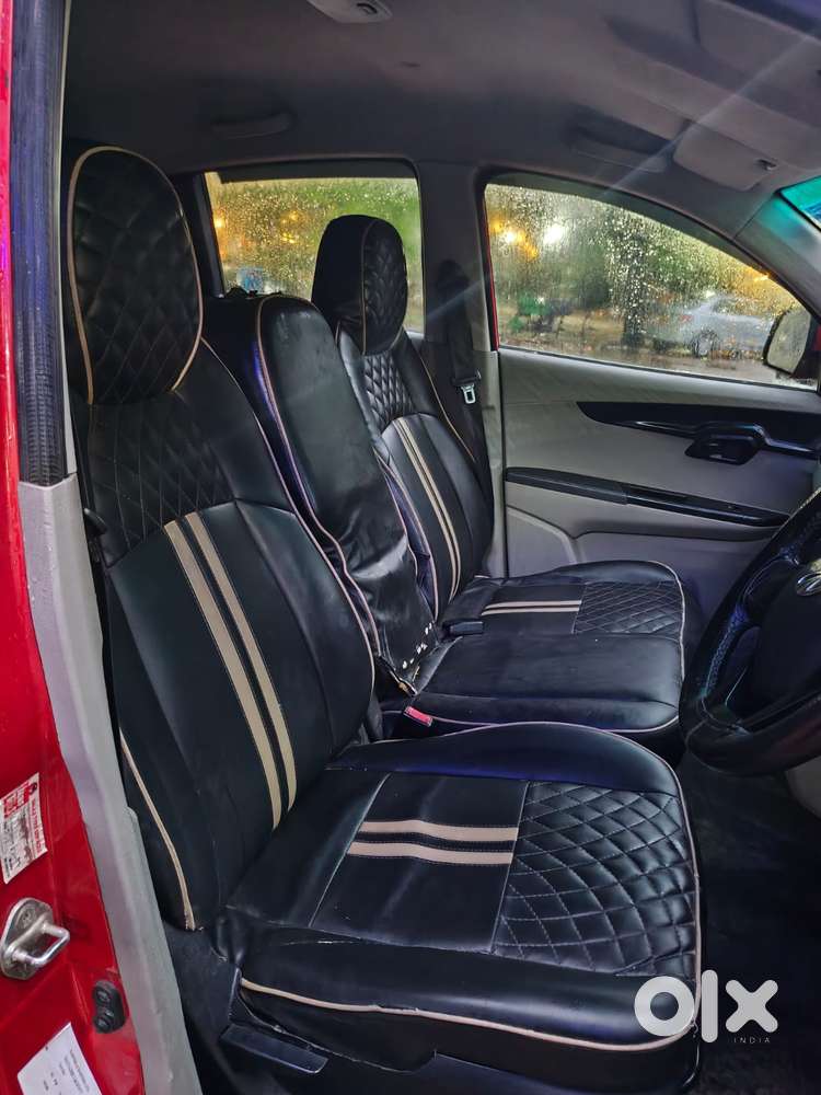 Mahindra Kuv100 Nxt 1.2 K4 Plus Petrol 6 Str, 2016, Cng & Hybrids