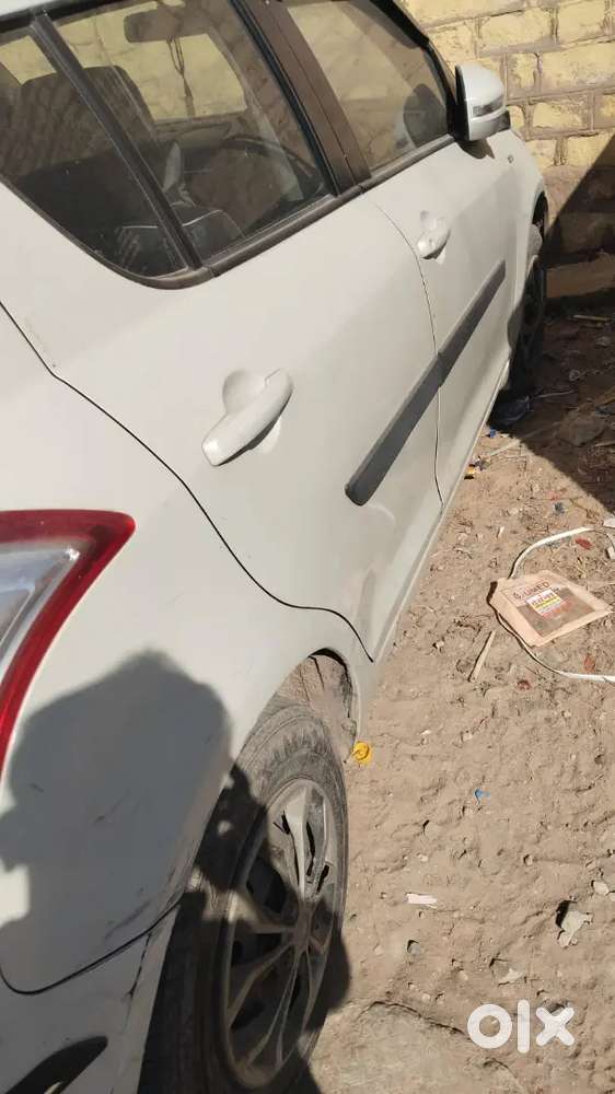 Maruti Suzuki Swift 2012 Diesel 90000 Km Driven