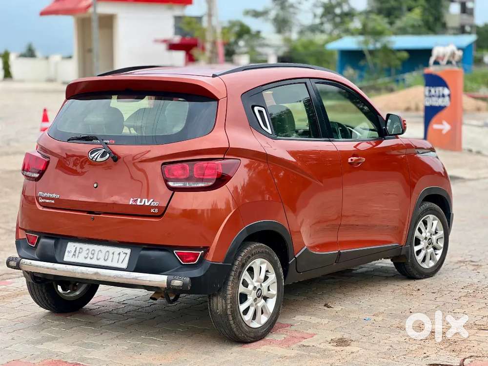Mahindra Kuv 100 2017