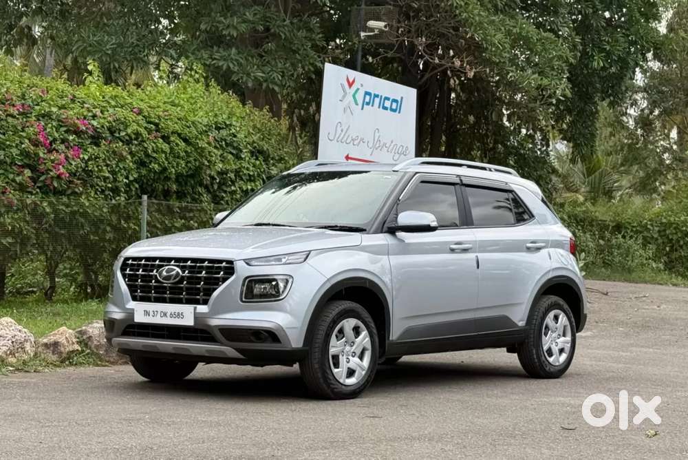 Hyundai Venue 1.2 S Plus, 2021, Petrol