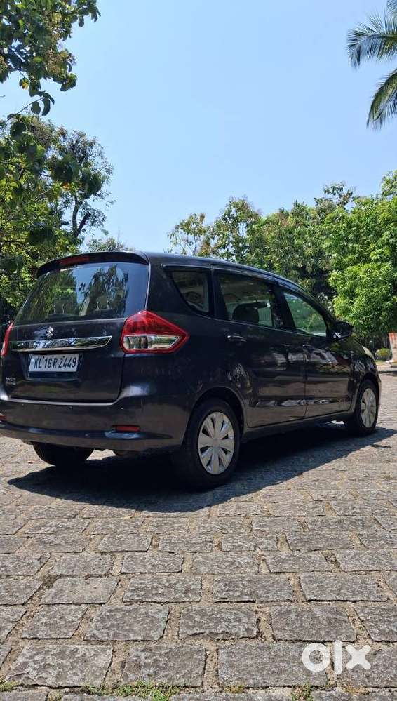 Maruti Suzuki Ertiga Vxi Abs Bs Iv, 2017, Petrol