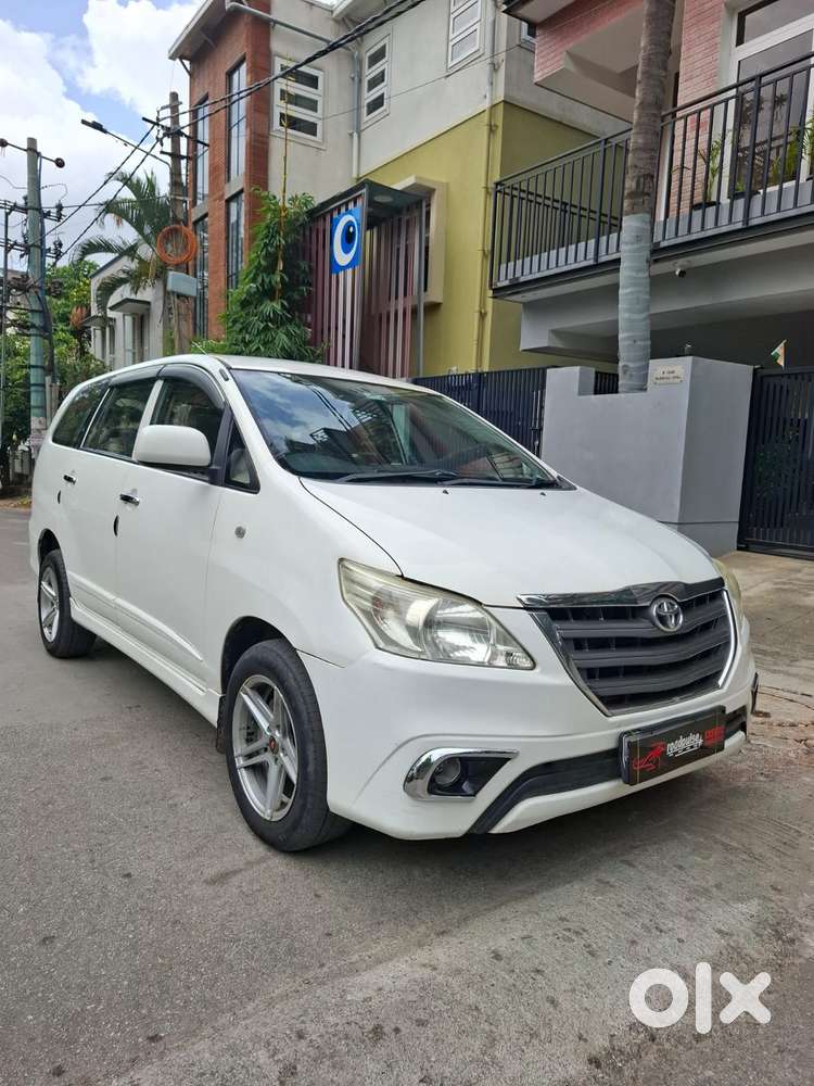 Toyota Innova 2.5 G (Diesel) 8 Seater, 2015, Diesel