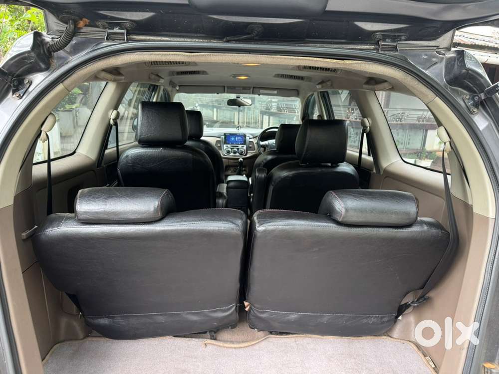 Toyota Innova 2.5g4 Neat And Clean