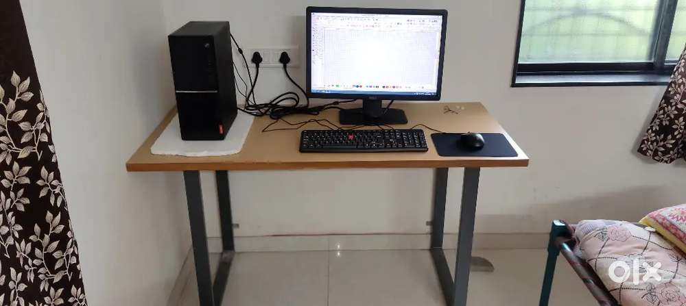 Brand computer ️