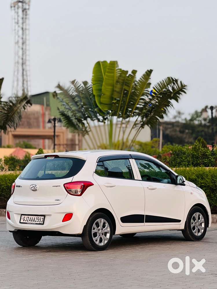 Hyundai Grand I10 2016-2017 Magna, 2016, Cng & Hybrids