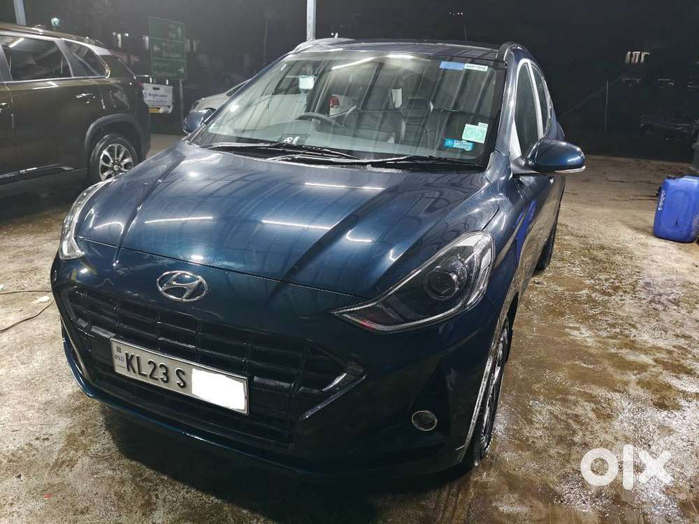 Hyundai I10 Nios 1.2 Amt Sportz-low Km  Single Lady Owner  Excellent