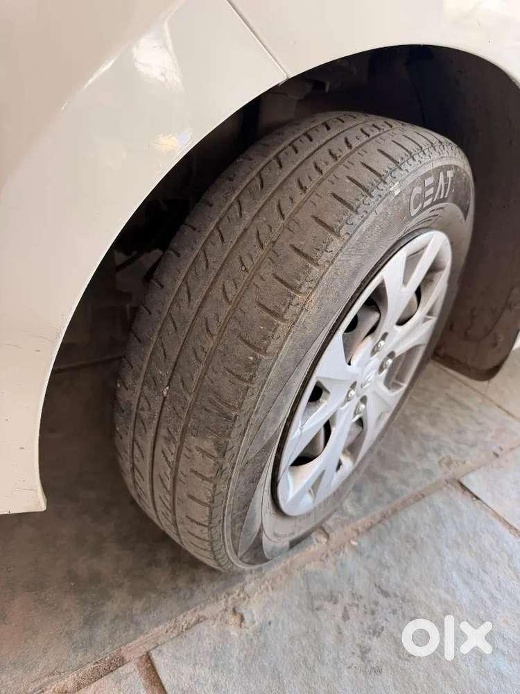 Petrol + Cng One Handedly Use. Prime Car