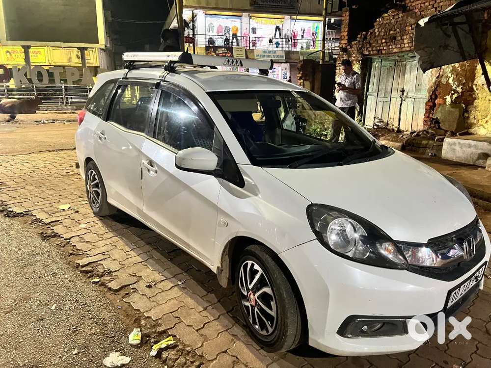 Honda Mobilio 2015 Diesel Well Maintained