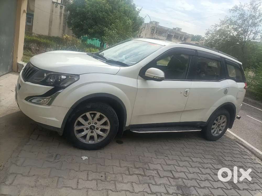 Mahindra Xuv500 2017 Year