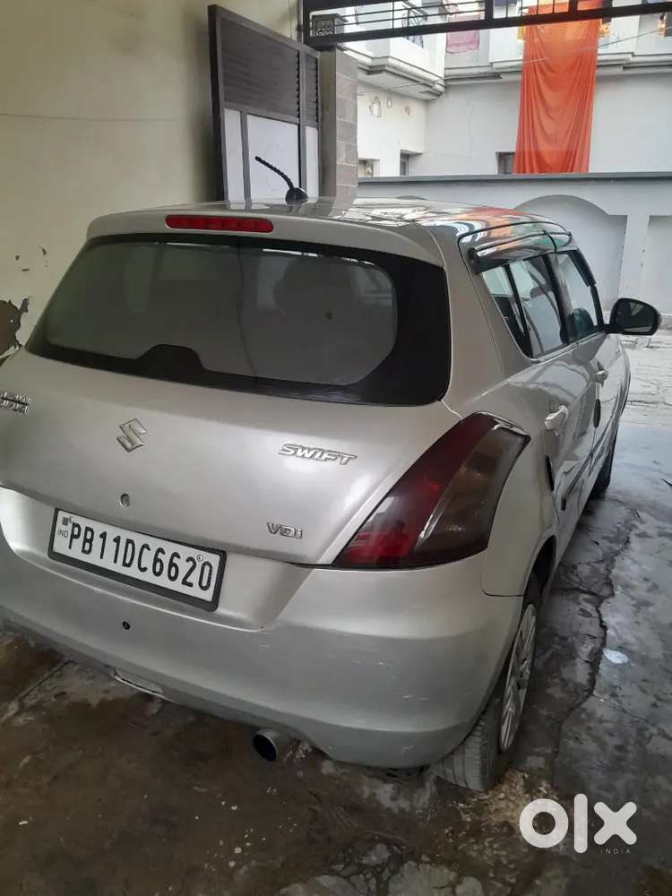 Maruti Suzuki Swift 2012 Diesel 100000 Km Driven
