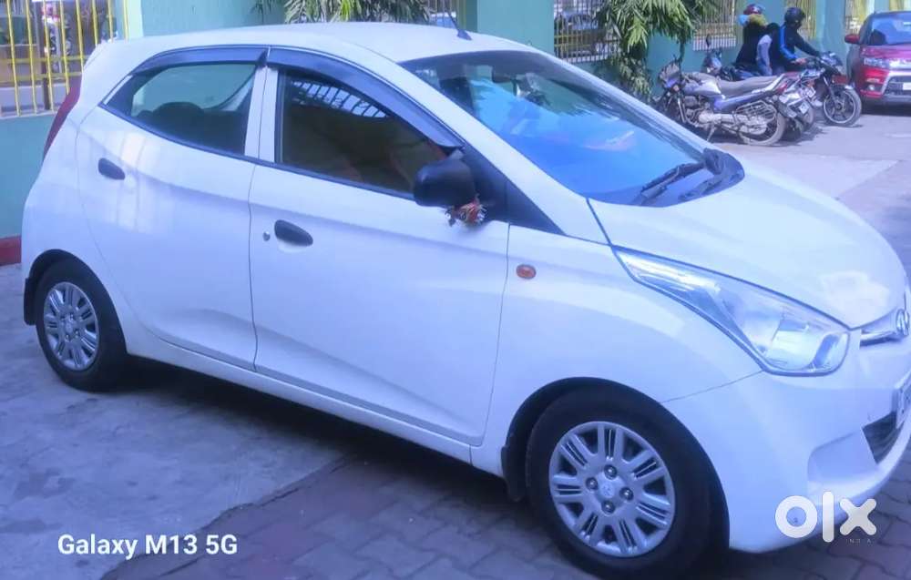 Hyundai Eon Magna + 2018 Petrol 41390 Km Driven 1st Owner