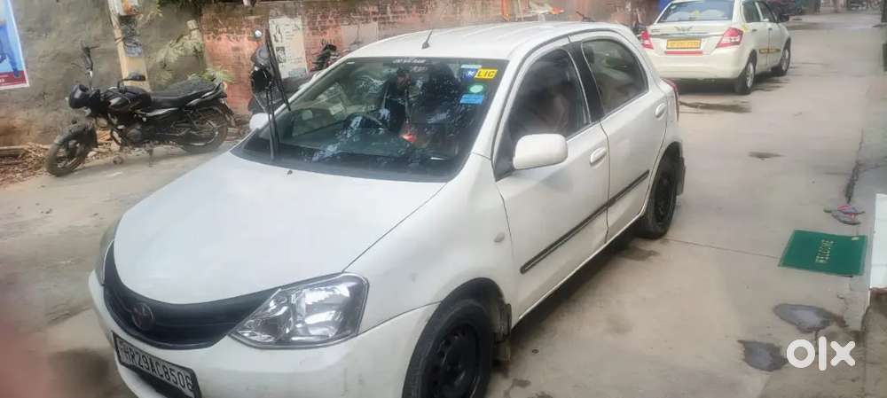 Car Is Very Good Condition, Centre Locking Back Camra Led Screen