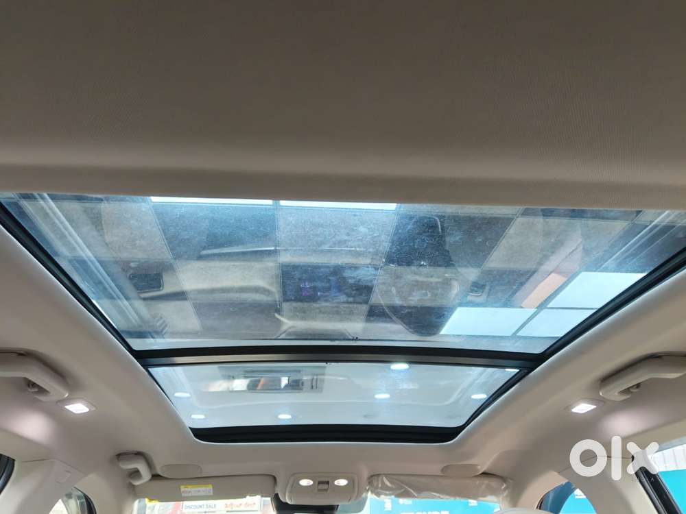 Mahindra Xuv700 2.2 Ax 7 Diesel At Luxury Pack Str, 2024, Diesel