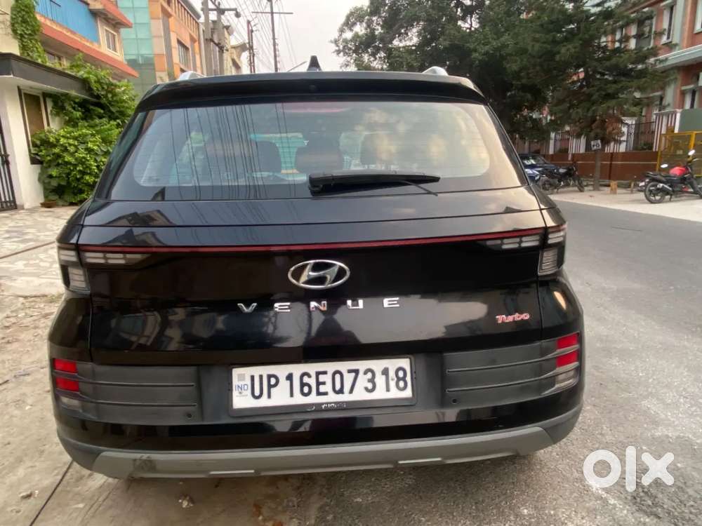 Hyundai Venue 1.0 S (o) Turbo Dct, 2024, Petrol