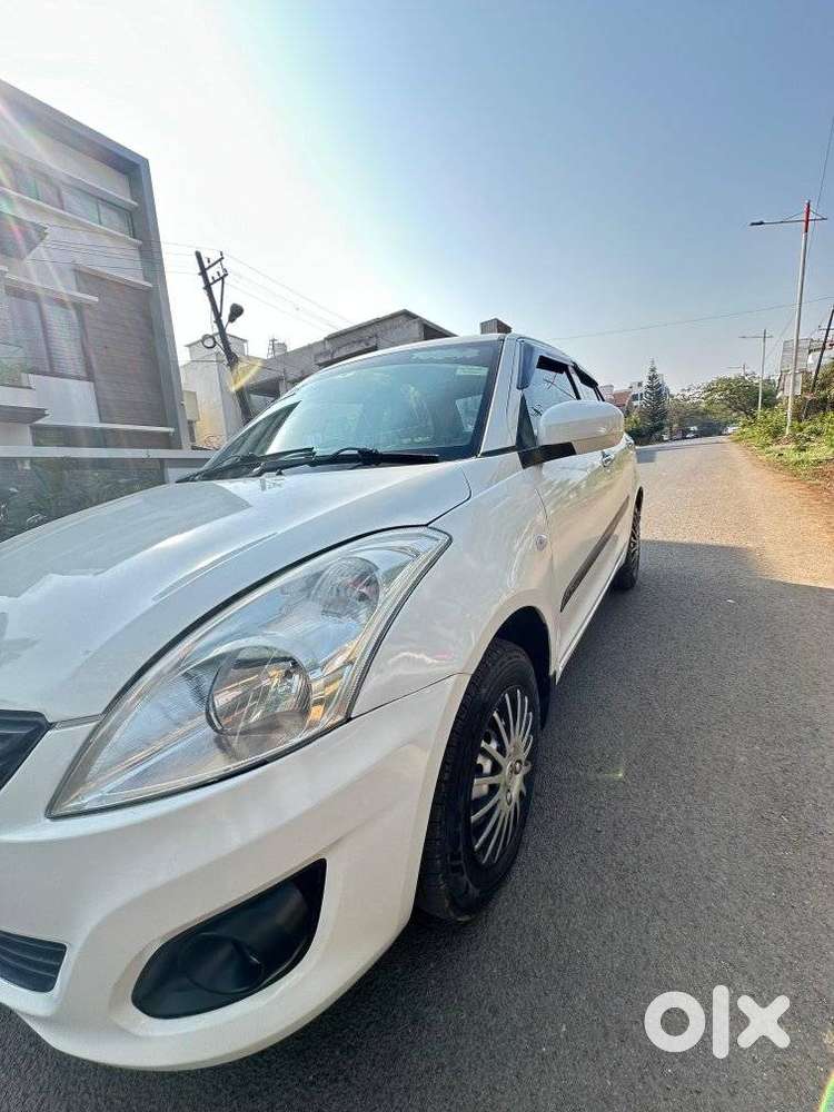 Maruti Suzuki Swift Dzire Vdi Bsiv, 2014, Diesel