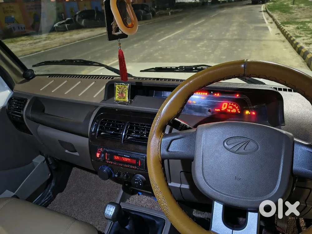 Mahindra Bolero Power Diesel 8 Year