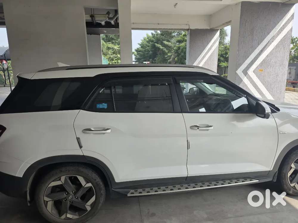 Hyundai Alcazar Signature 2.0 Petrol At  37k Km  Top End