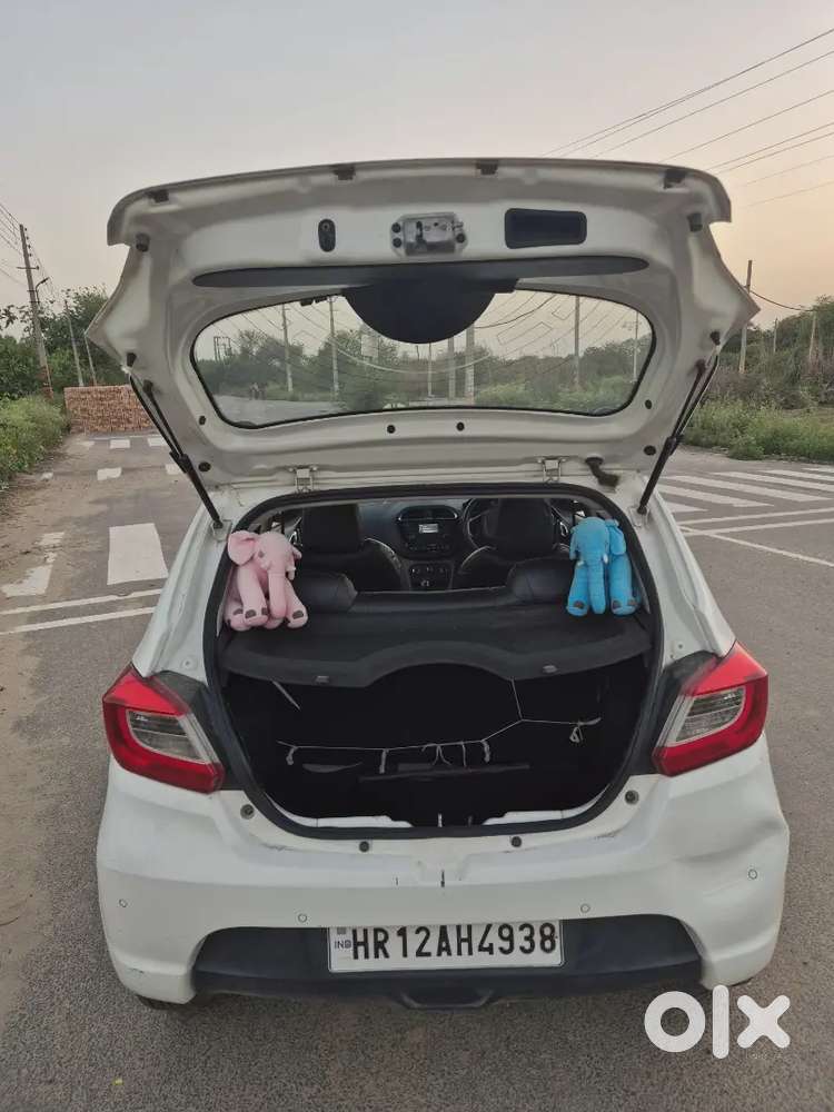 Tata Tiago 2018 Petrol 38085 Km Driven