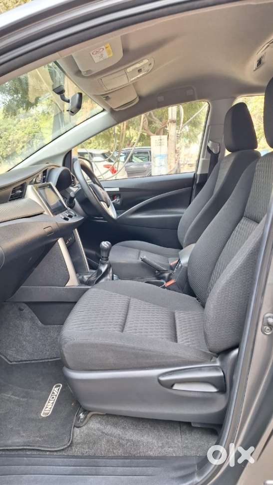 Toyota Innova Crysta 2.8 Gx At, 2020, Diesel