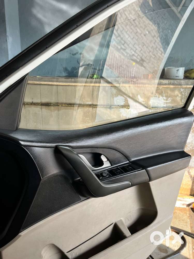 Mahindra Xuv500 2016 Diesel Well Maintained