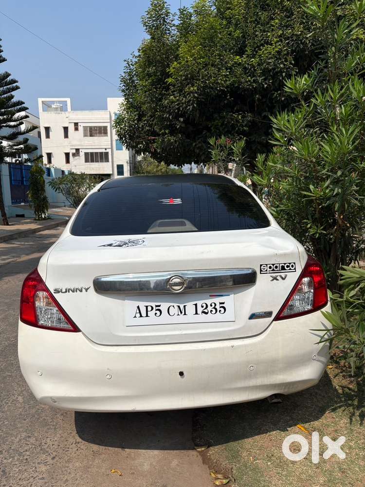 Nissan Sunny 2012 Diesel Well Maintained