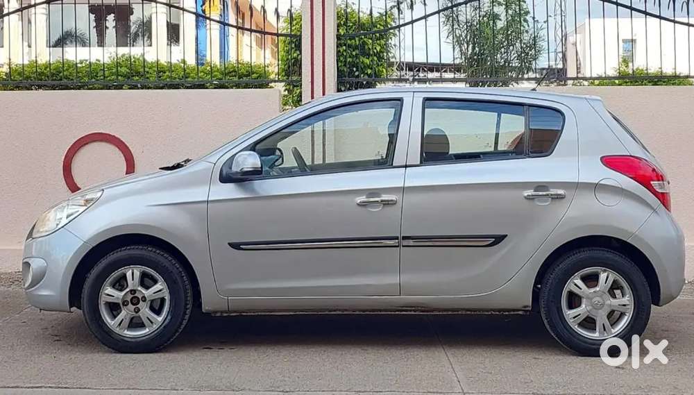 Hyundai I20 Asta 2011