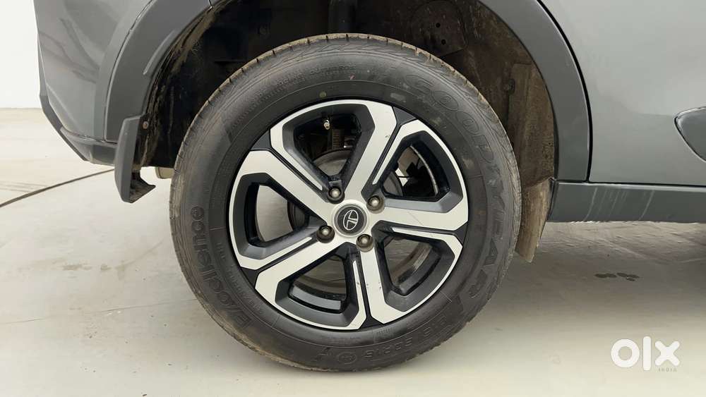 Tata Nexon 1.2 Revotron Xz Plus (s), 2022, Petrol