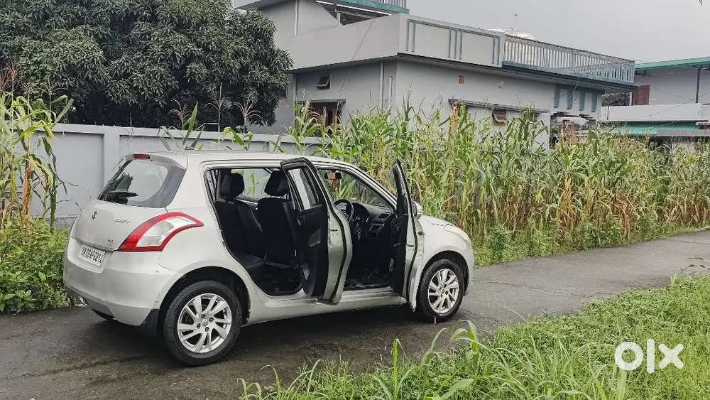 Maruti Suzuki Swift Zxi 2014 पेट्रोल