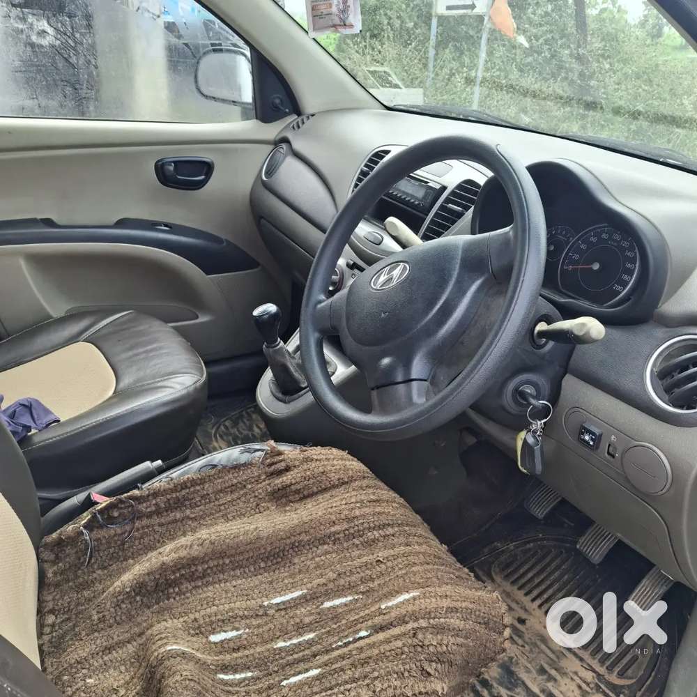 Hyundai I10 2011 Km Driven