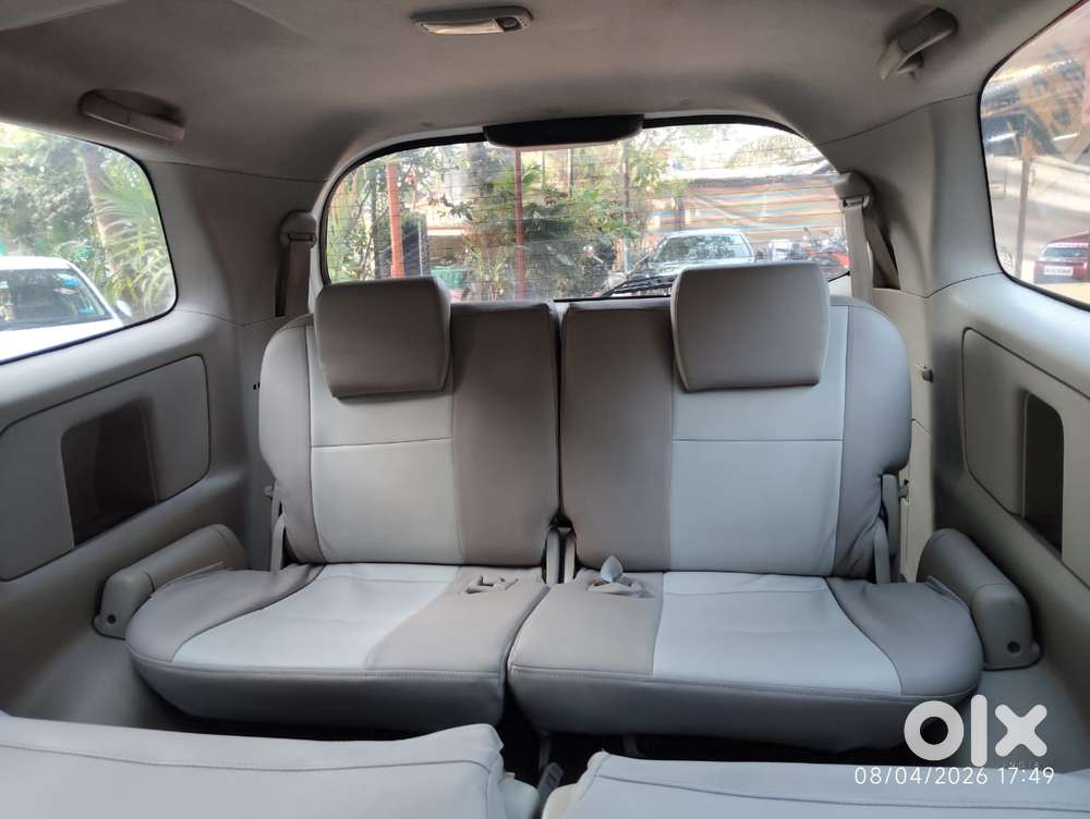 Toyota Innova 2.5 G (diesel) 8 Seater, 2012, Diesel