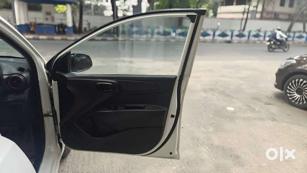 Hyundai Grand I10 Nios Corporate Edition 1.2 Vtvt, 2022, Petrol